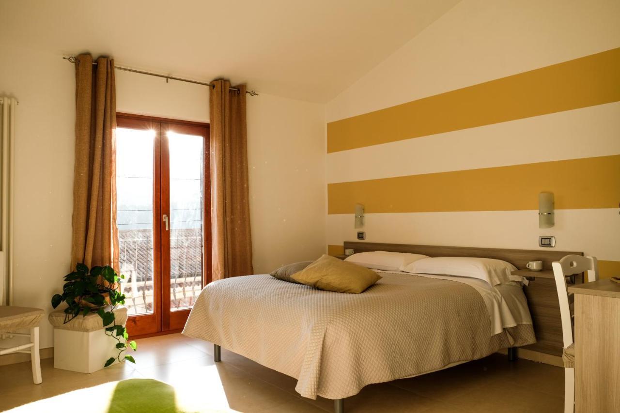 L&B Bed And Breakfast Терранова-ди-Поллино Экстерьер фото
